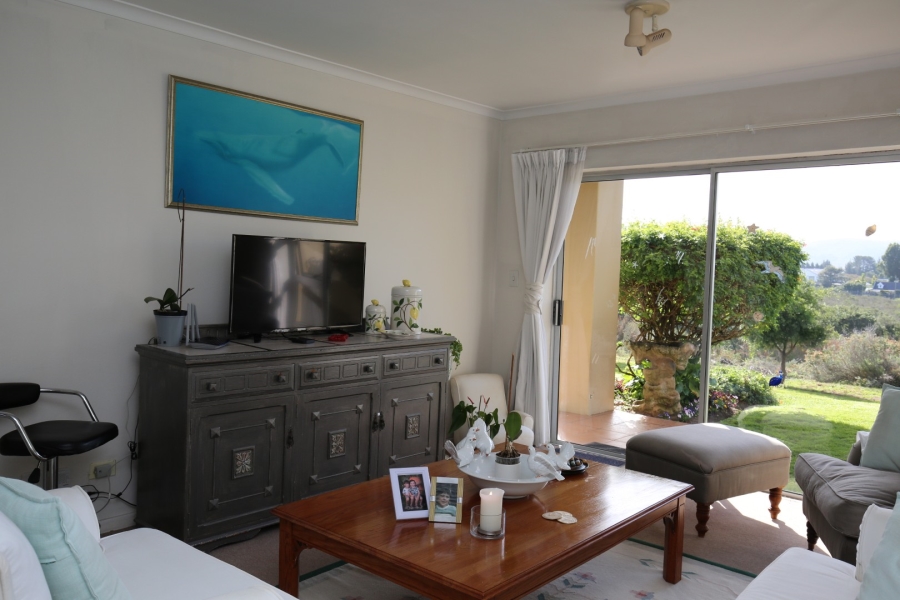 2 Bedroom Property for Sale in Goose Valley Western Cape